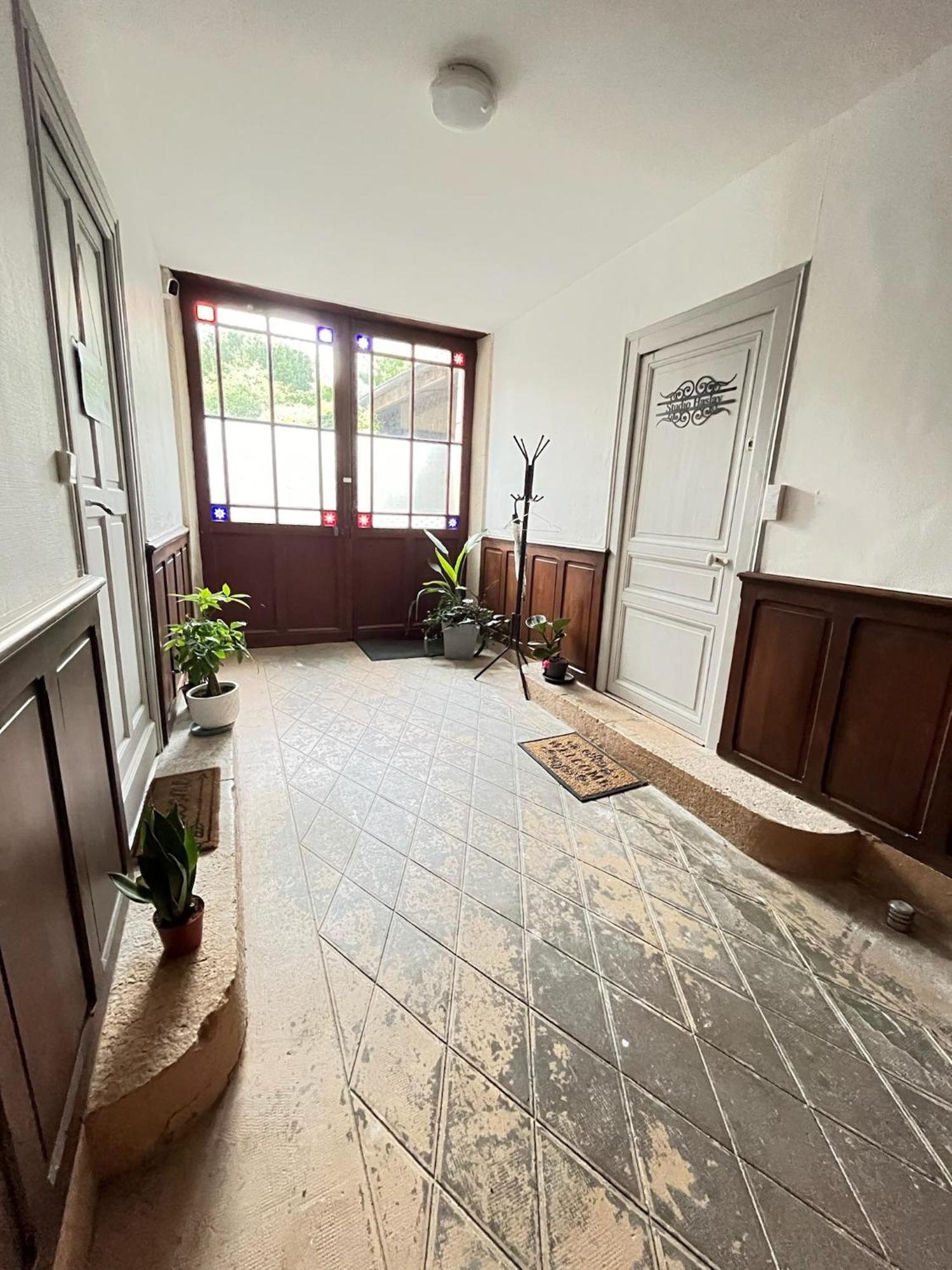 Le Studio Haslay Seraucourt En Plein Coeur De Ville De Bourges - Charme De L Ancien Et Confort Contemporain Exterior foto